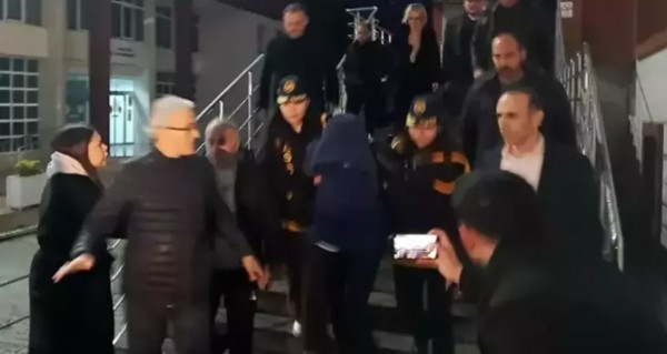 Kobra Murat'tan sert sözler!